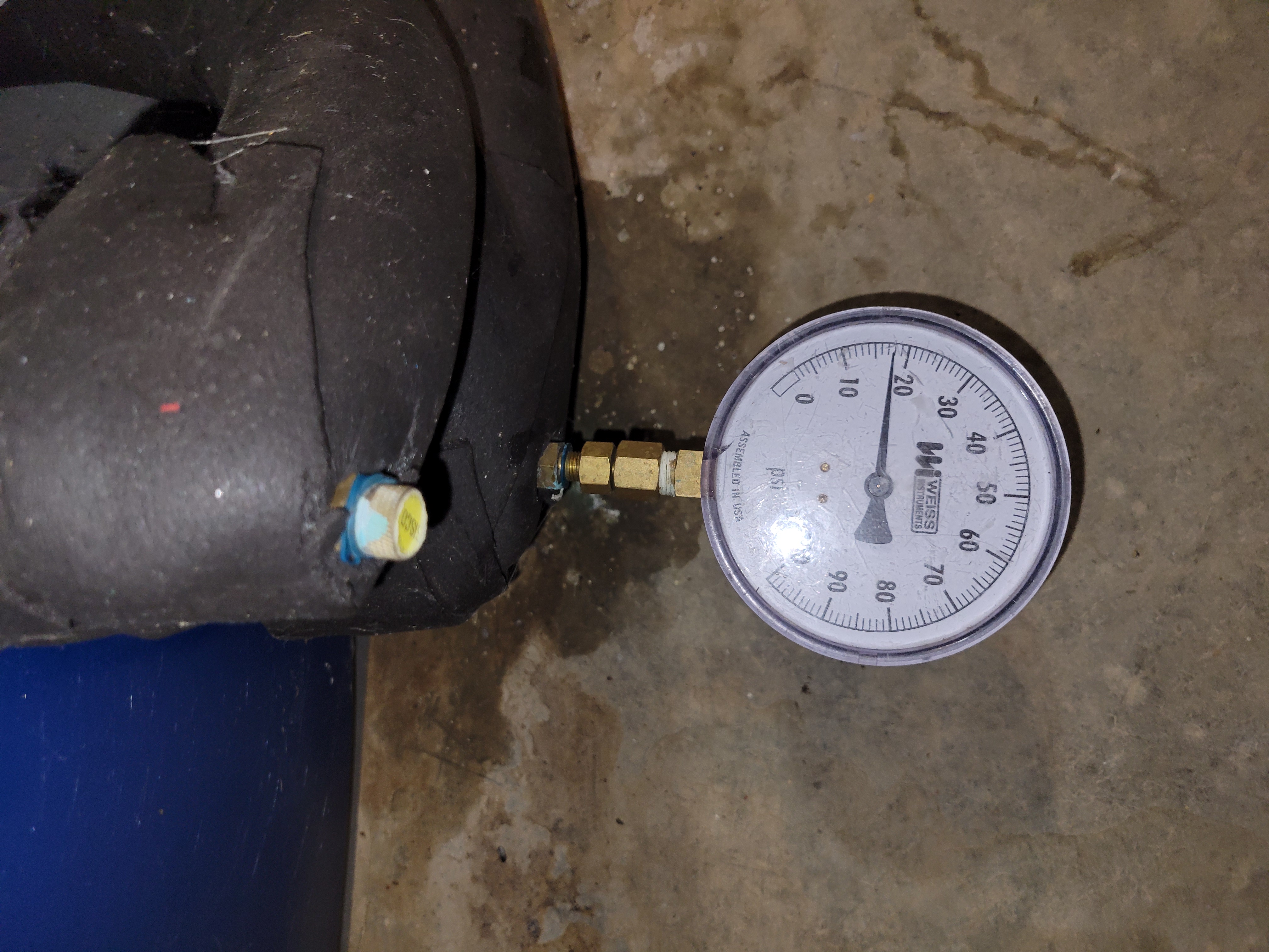 Geothermal loop pressure gauge reading 18 psi